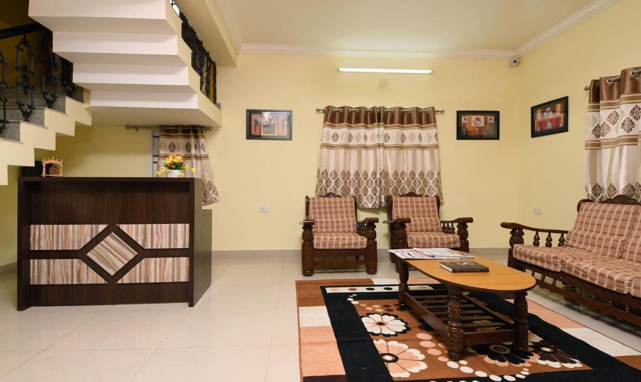 Itsy Hotels Shivaas Kuteera, 450M From Narayana Multi Speciality Hospital Bangalore Exterior photo